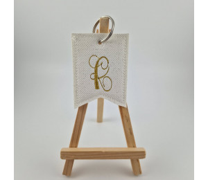 ADVENTSKALENDER 16. Dezember - Stickserie ITH Wimpel Monogram